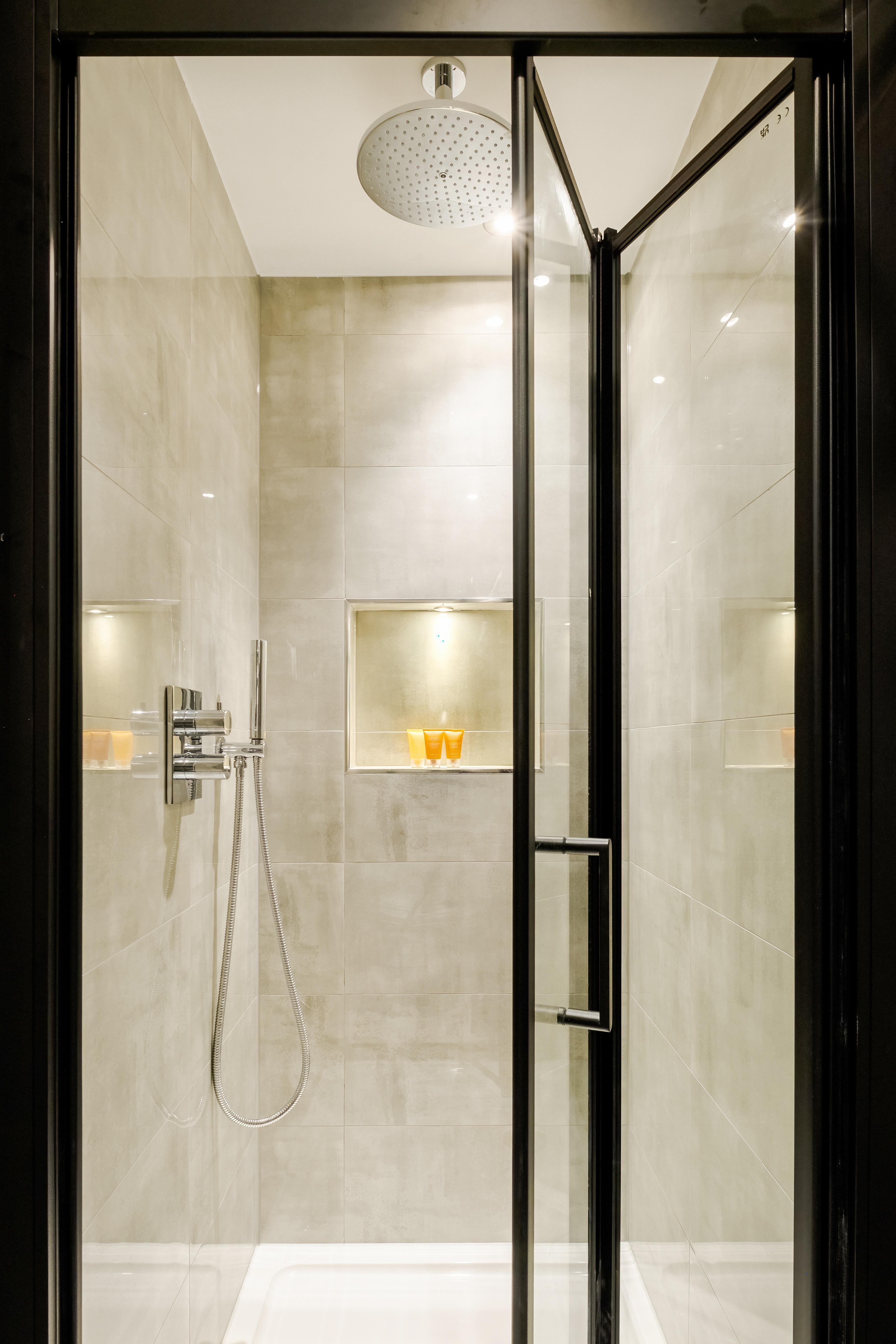 Reem Hotel London Kültér fotó