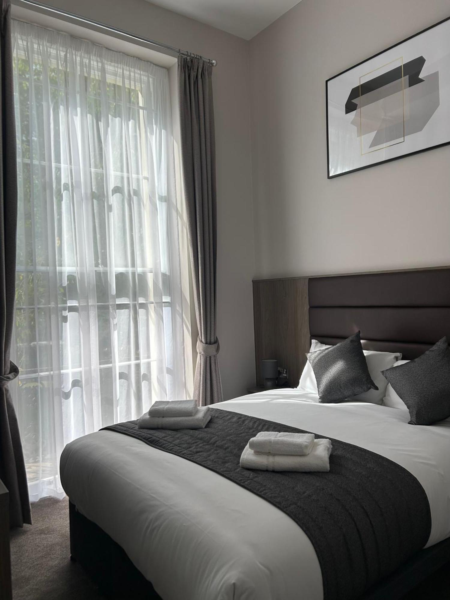 Reem Hotel London Kültér fotó