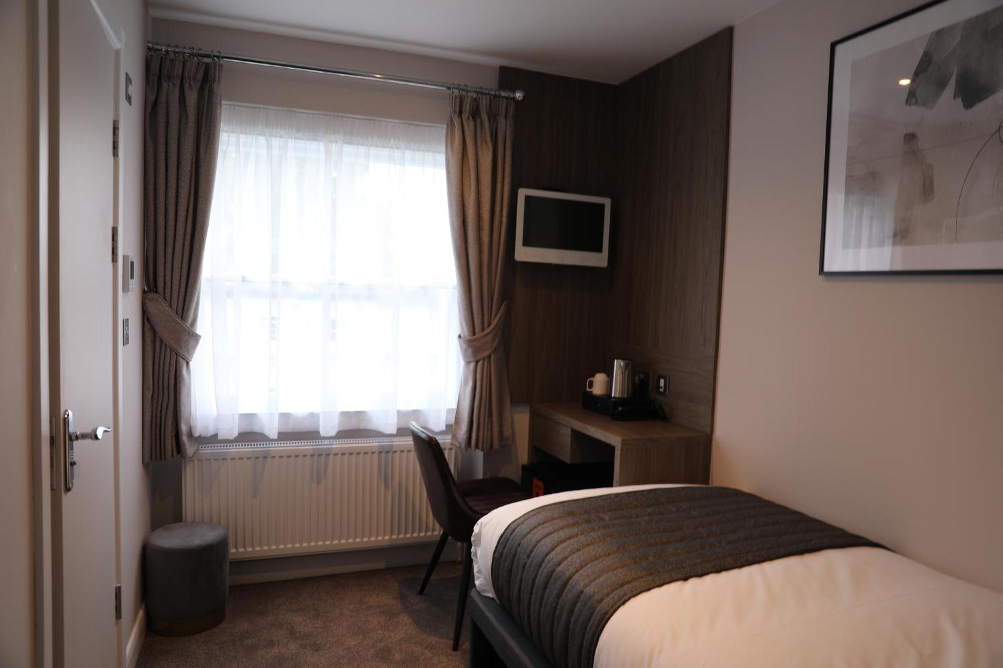 Reem Hotel London Kültér fotó