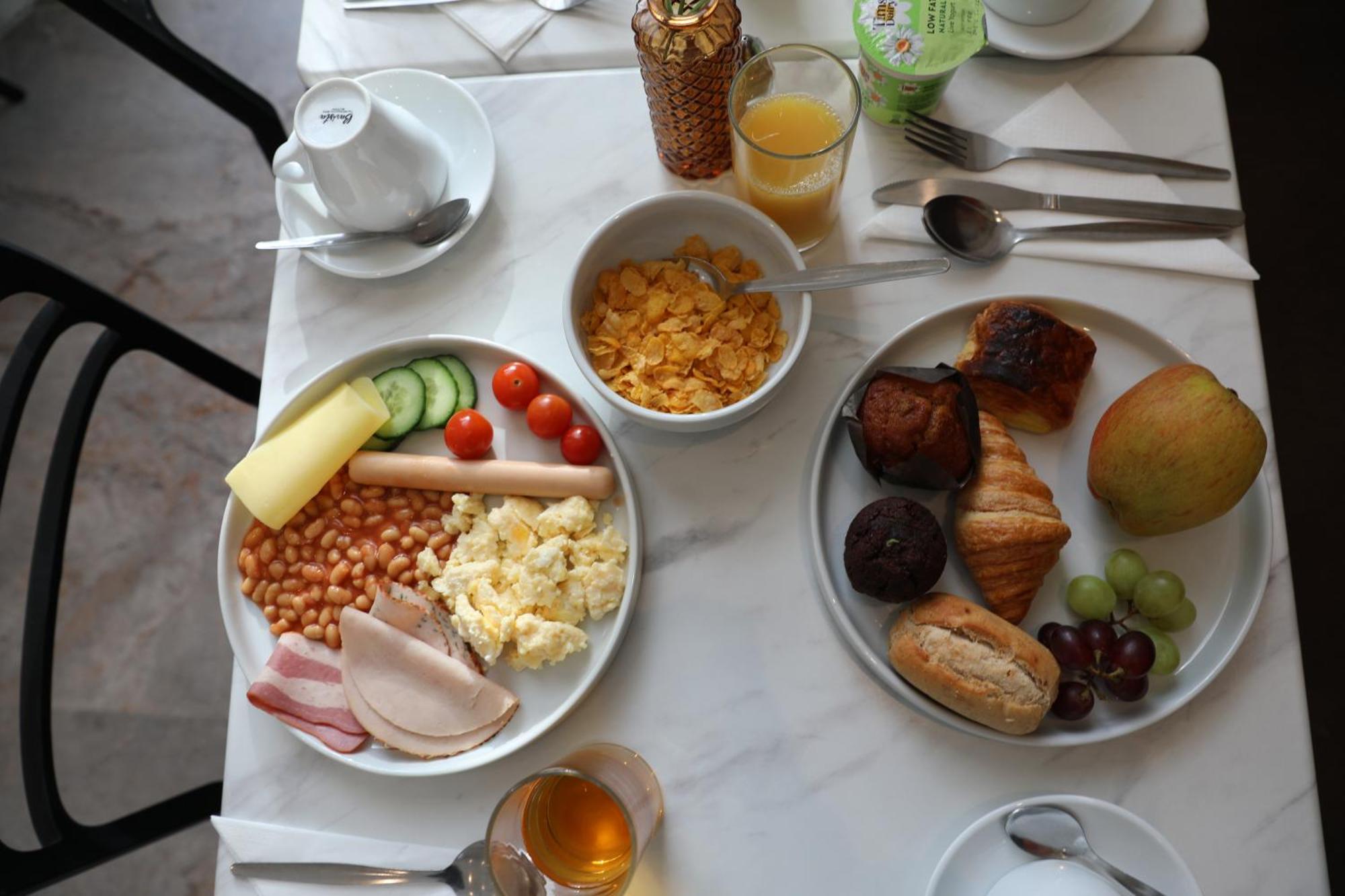 Reem Hotel London Kültér fotó