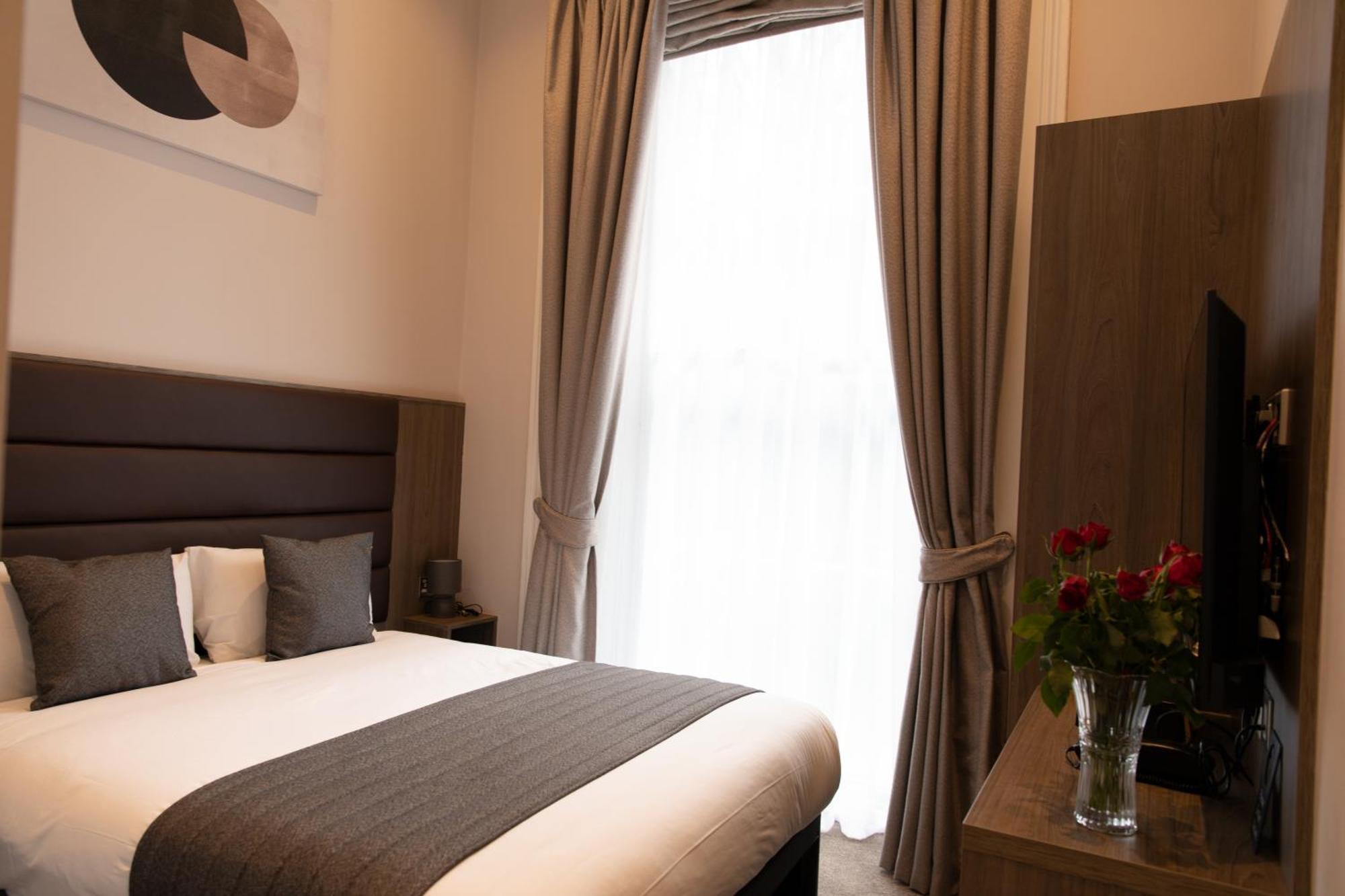 Reem Hotel London Kültér fotó